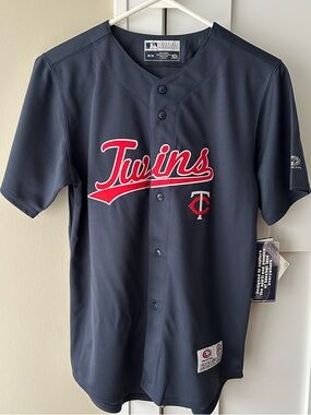 Kids NWT Minnesota Twins Baseball Jersey